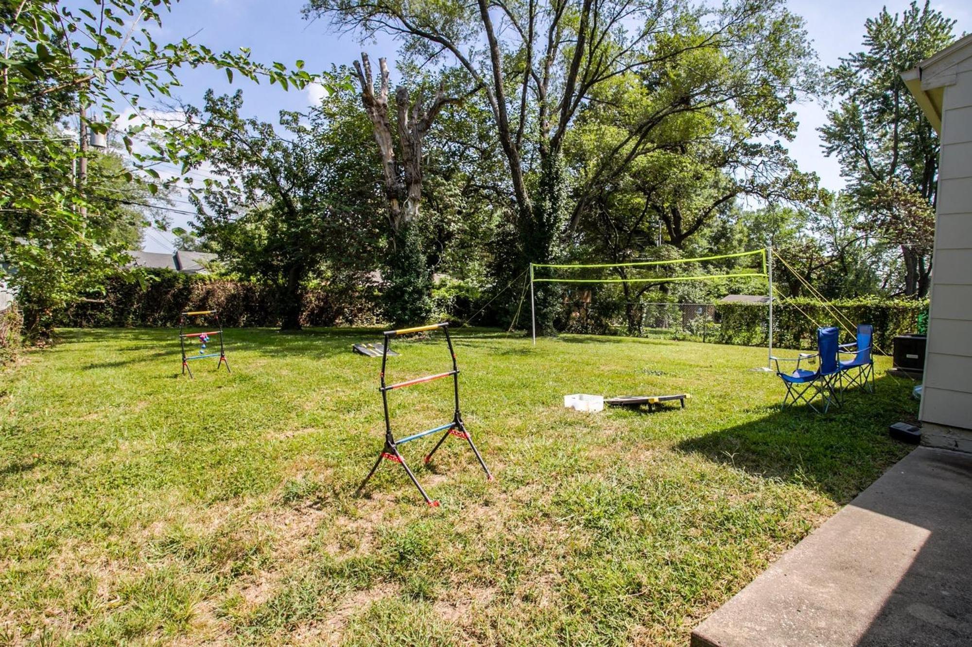 Chic Home With Huge Grassy Yard 7 Mins To Arrowhead Stadium Independence Eksteriør billede